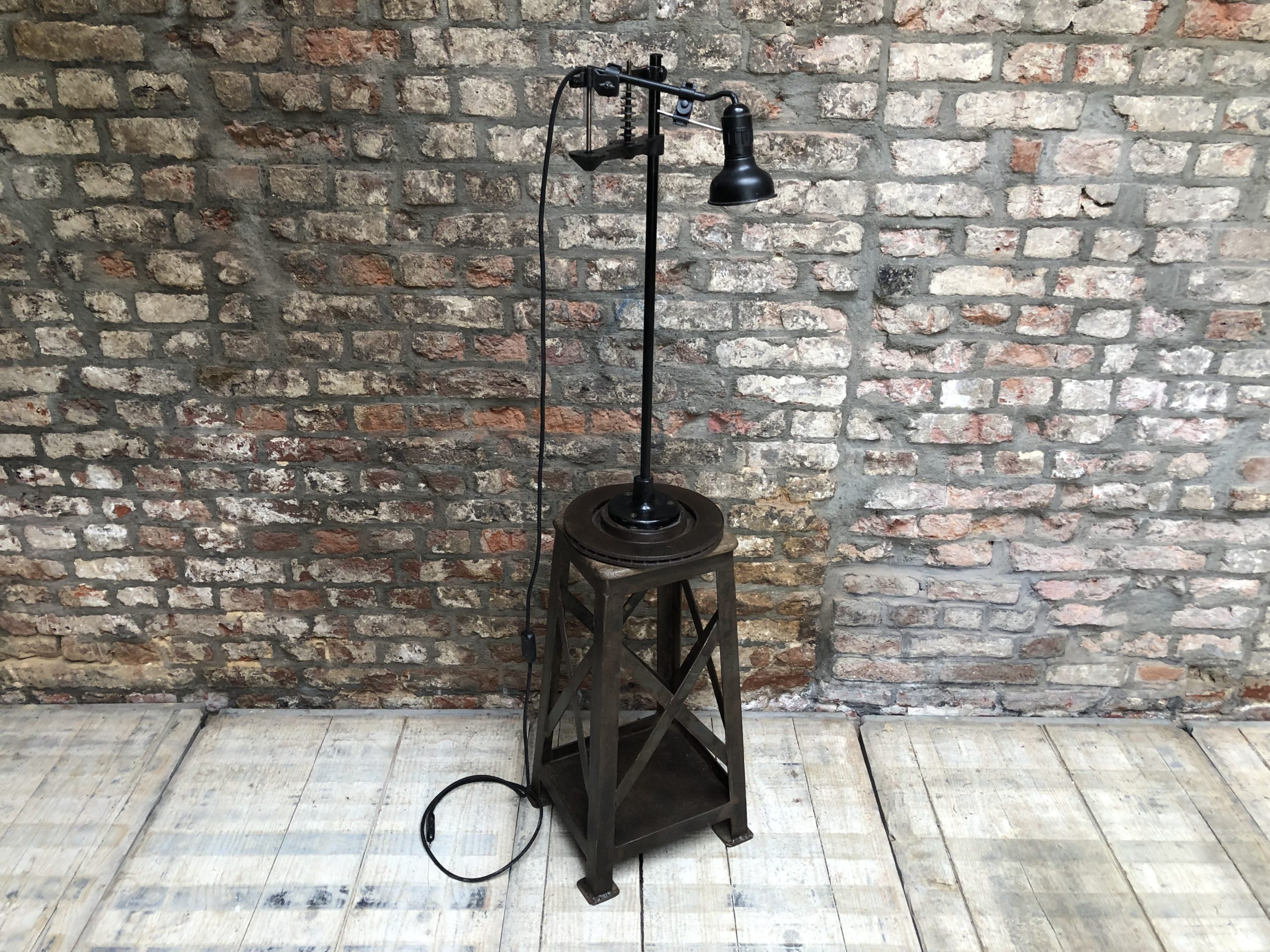 Lampe industrielle Singer