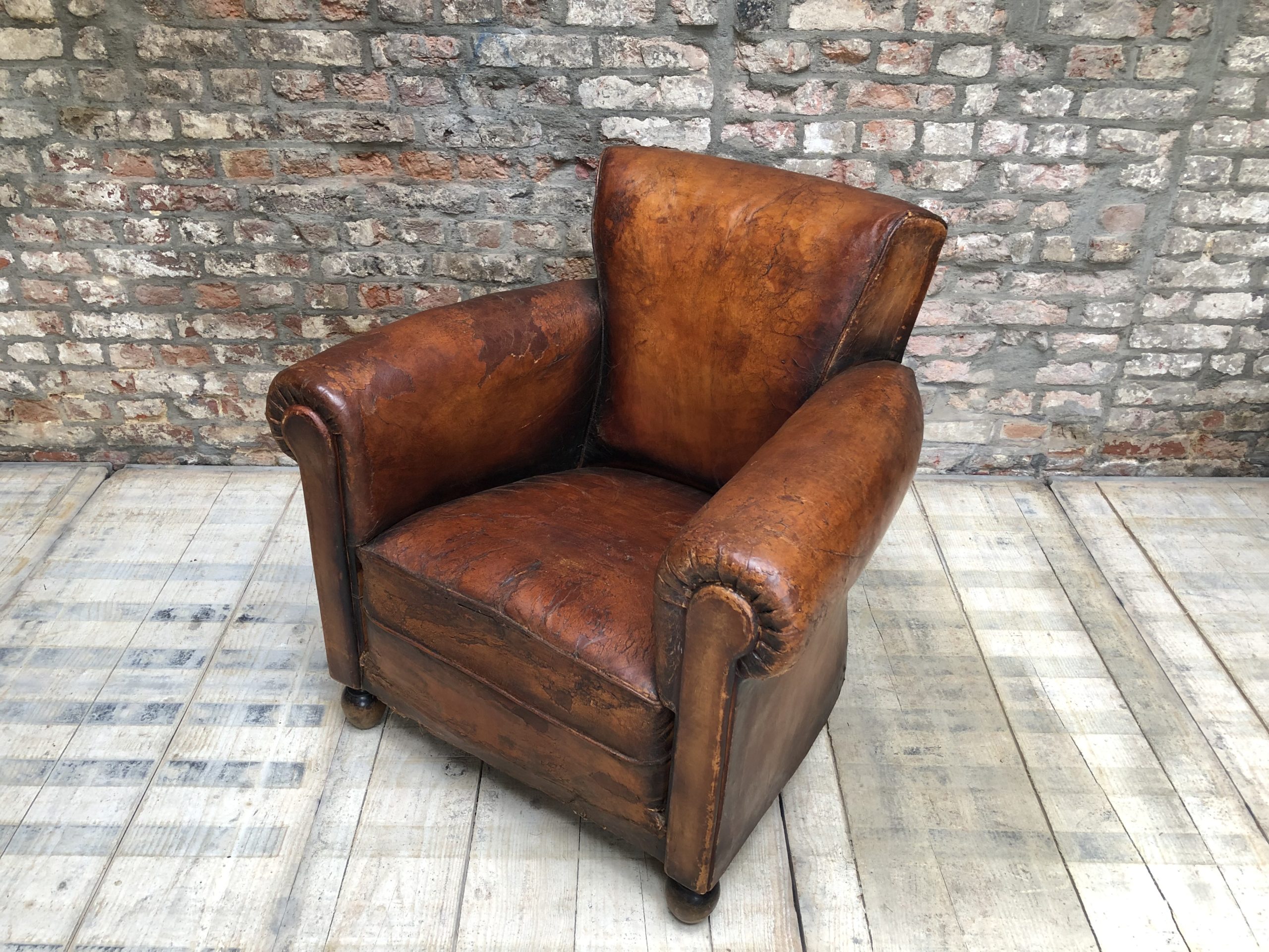 Ancien fauteuil club