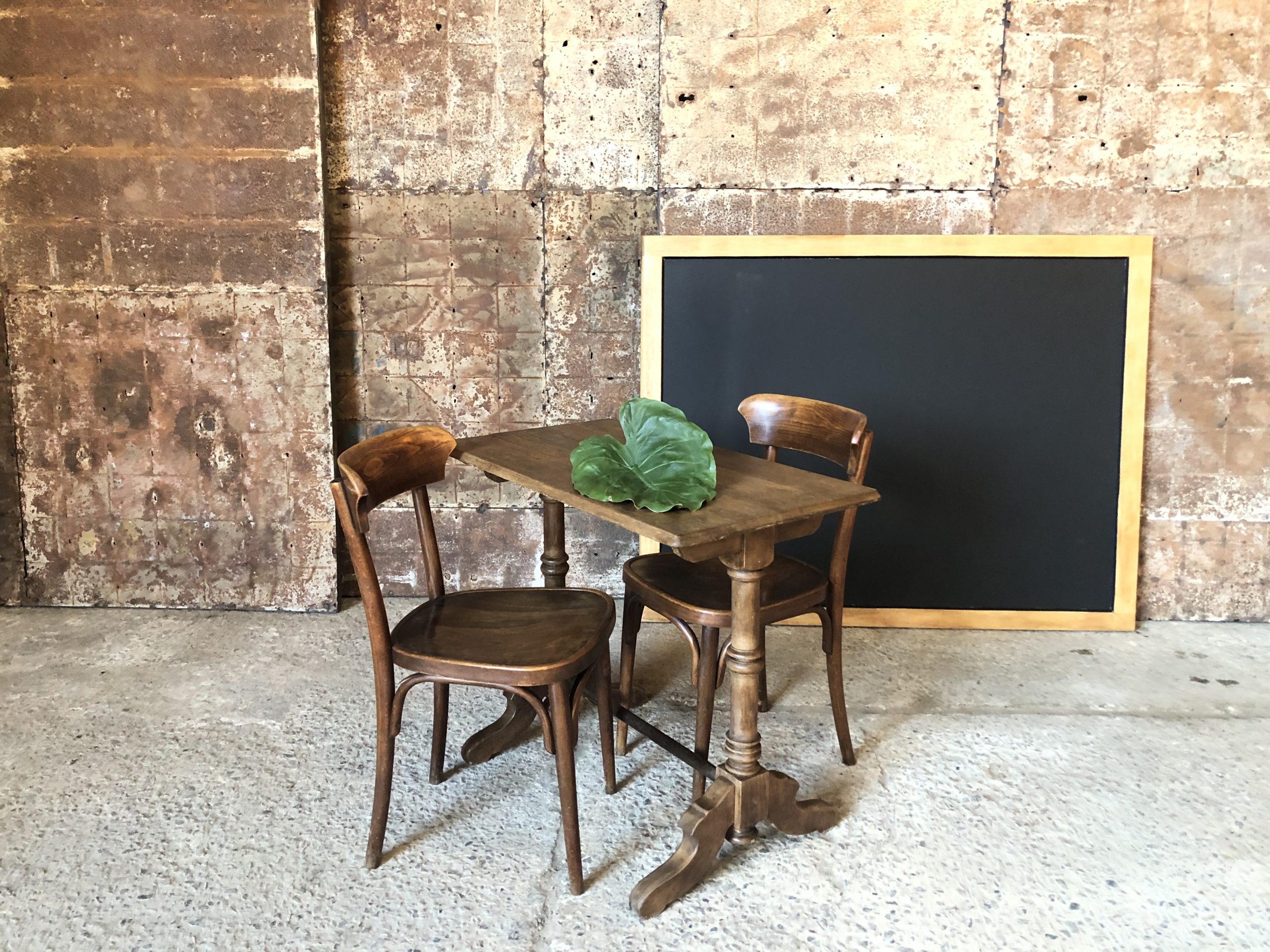 table bistrot en bois