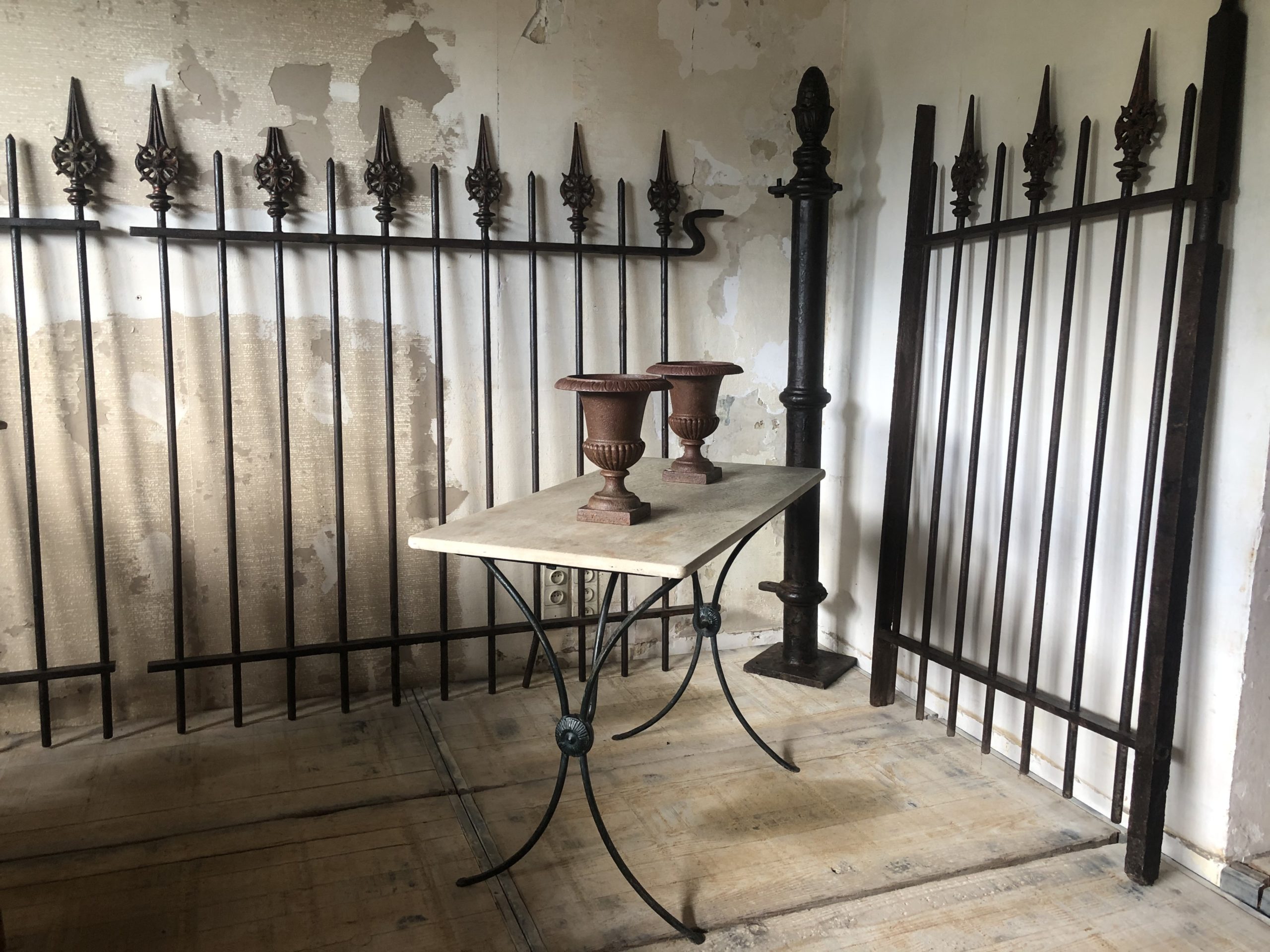 ancienne table de jardin