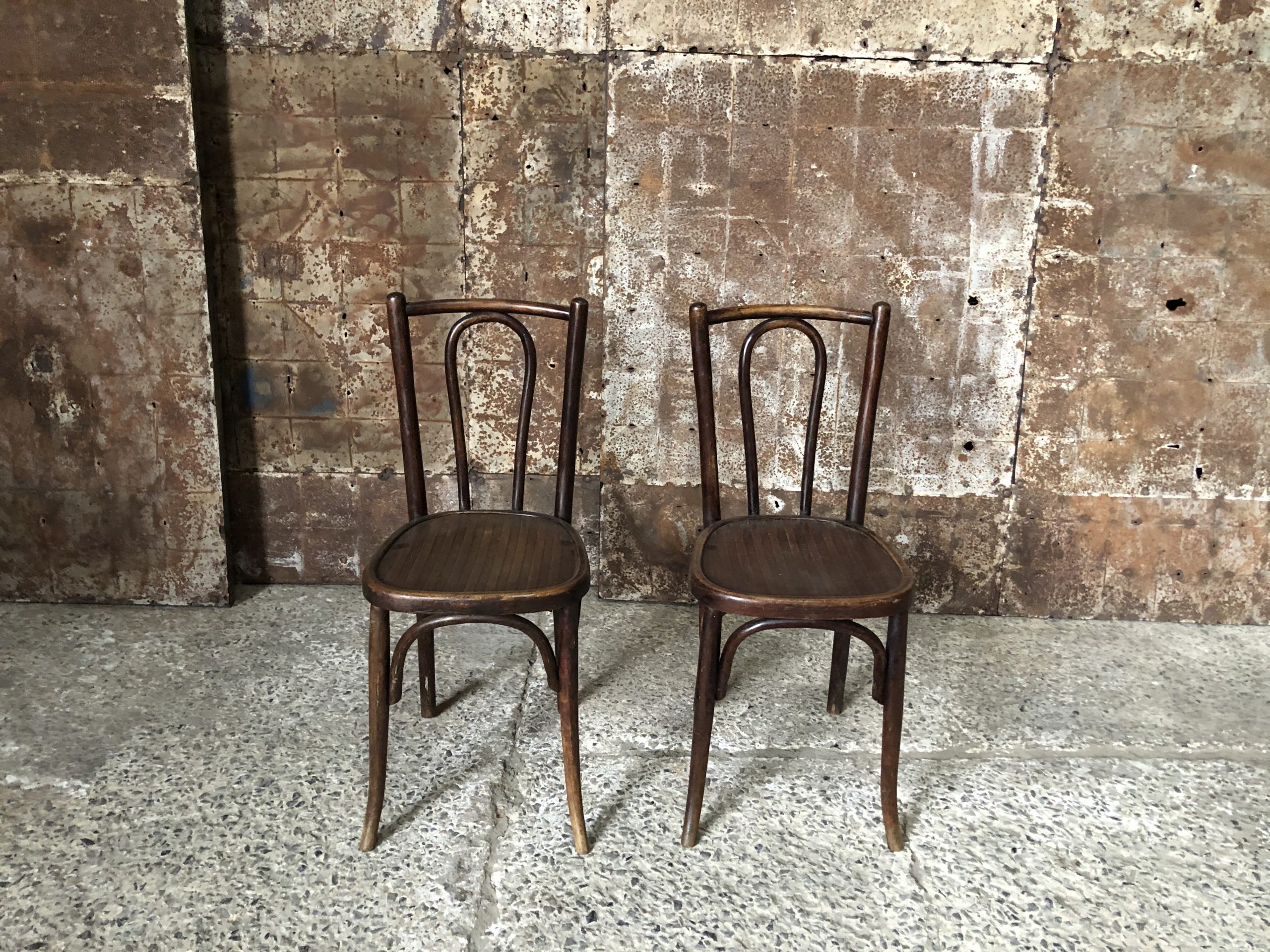 Paire de chaises bistrot Baumann