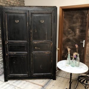 Armoire 2 portes patine noire