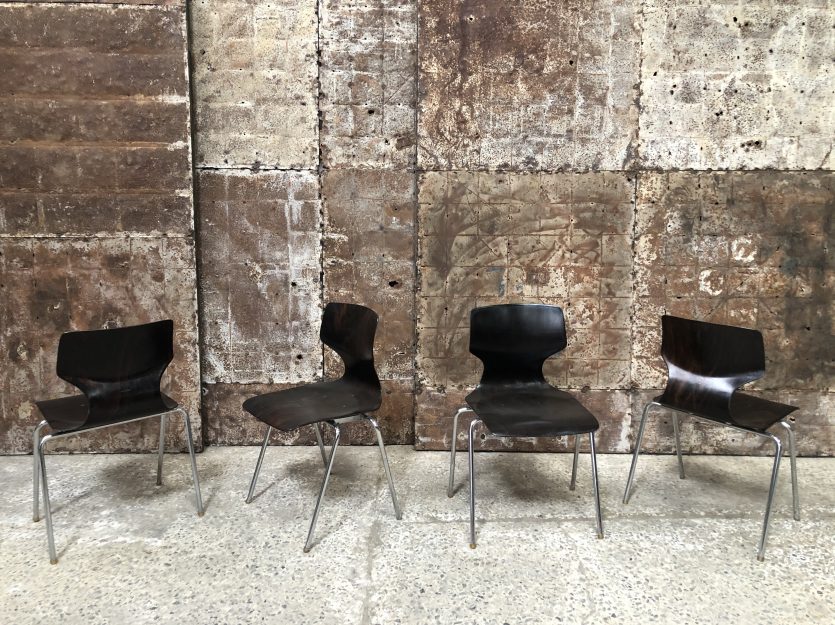 Chaises vintage