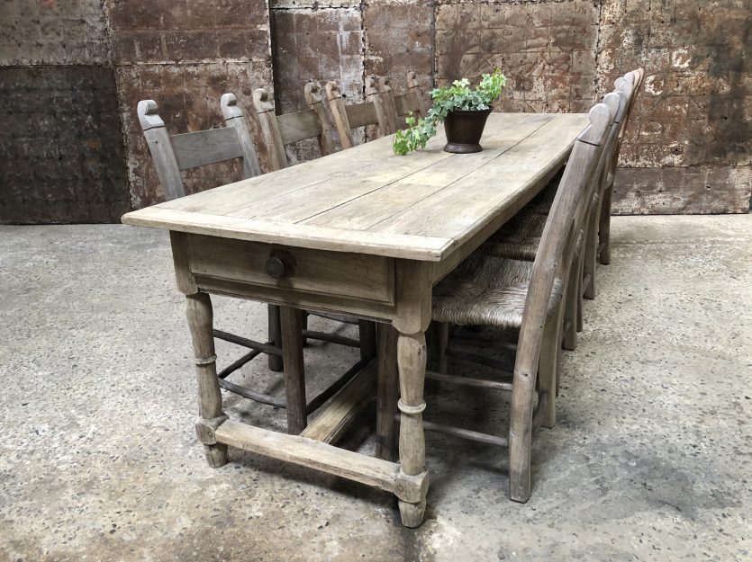 Table de ferme