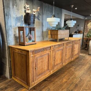 grand buffet en bois - ancien meuble de métier