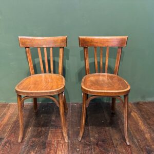 Chaises de bistrot