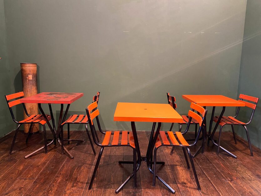 Tables et chaises de terrasse